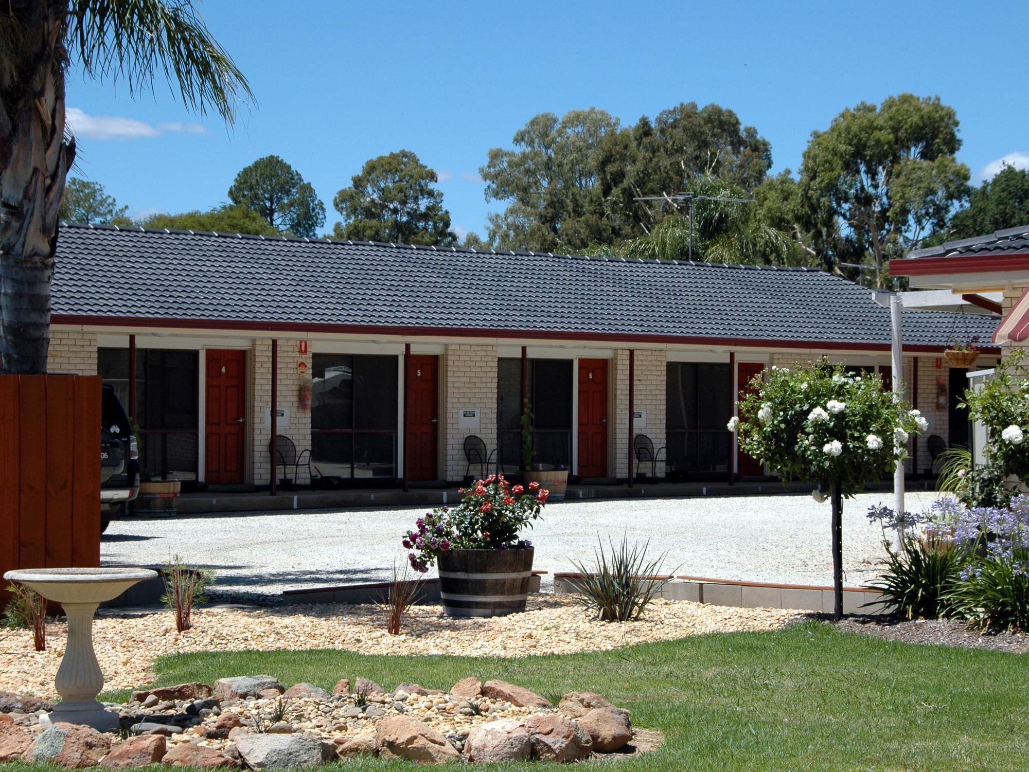 רותרגלן Motel Woongarra מראה חיצוני תמונה