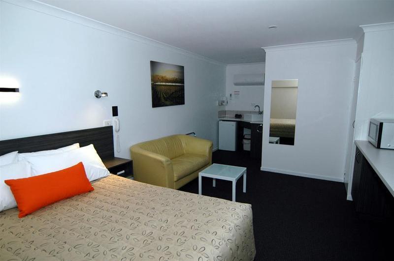 רותרגלן Motel Woongarra מראה חיצוני תמונה