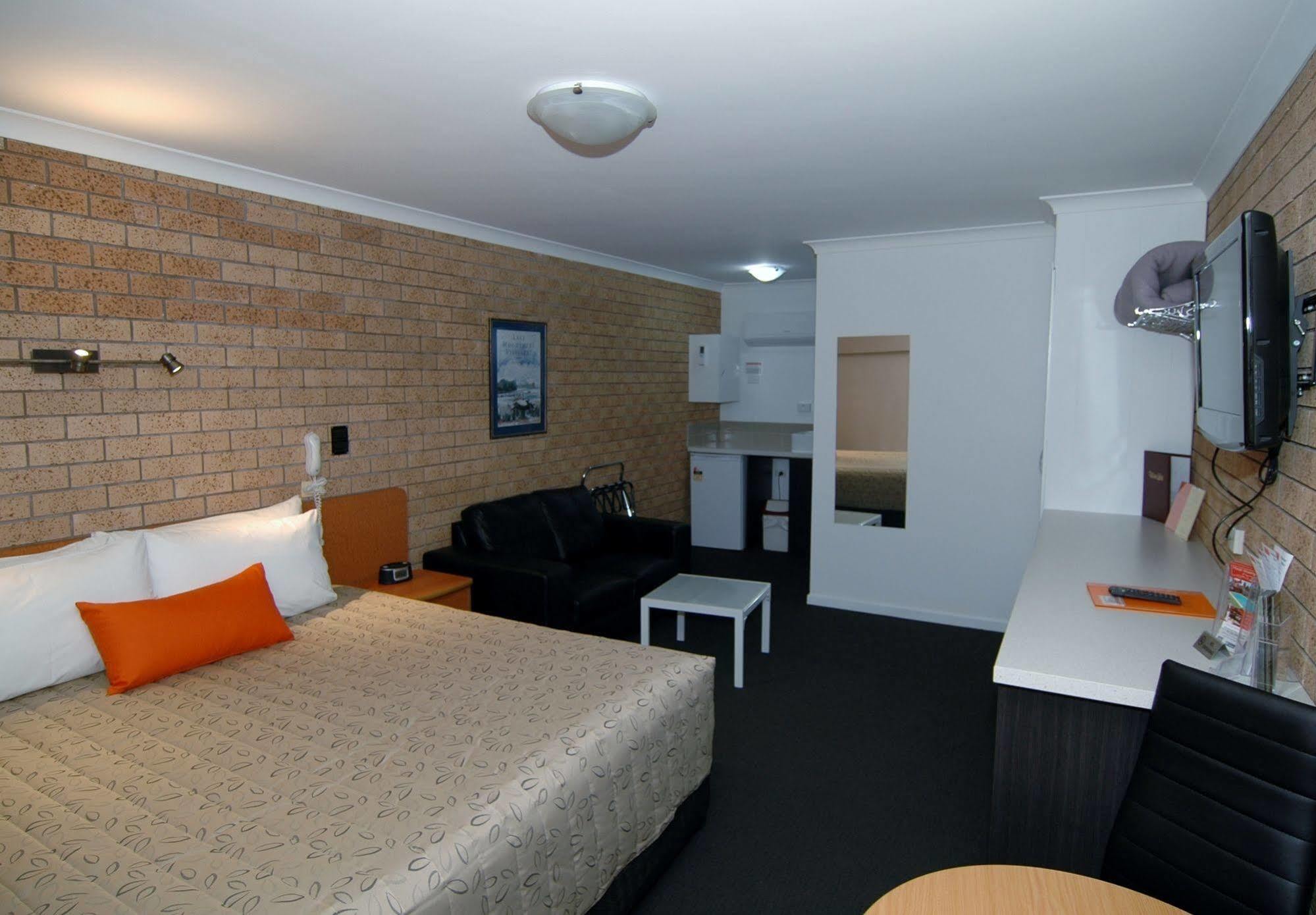 רותרגלן Motel Woongarra מראה חיצוני תמונה